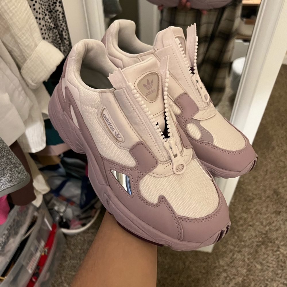 Adidas falcons zip